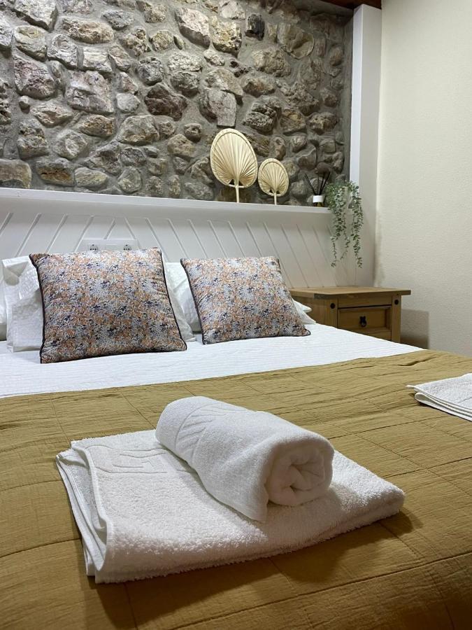 Pension Liebana San Vicente De La Barquera Exterior photo